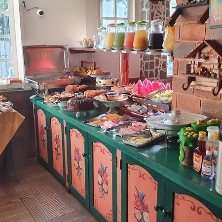 Nova Pousada Chamonix Teresópolis エクステリア 写真